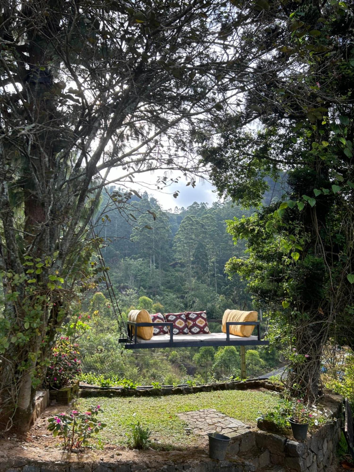 Manuel Manor Hotel Labugolla Exterior photo
